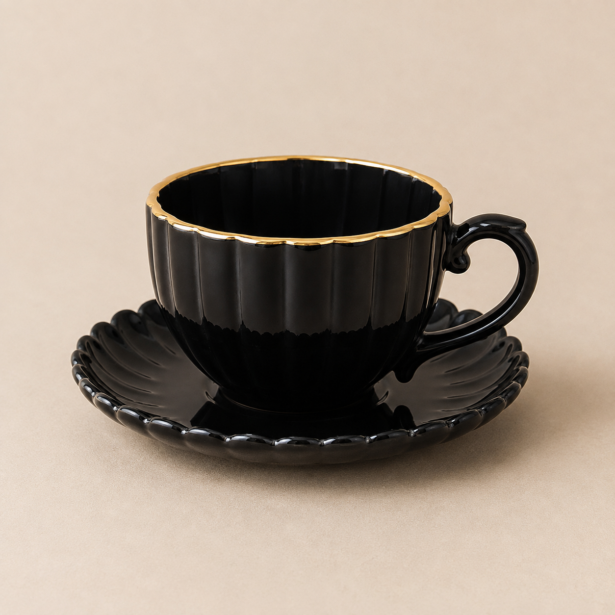 Xícaras de Café Ônix com Borda Dourada 100ml