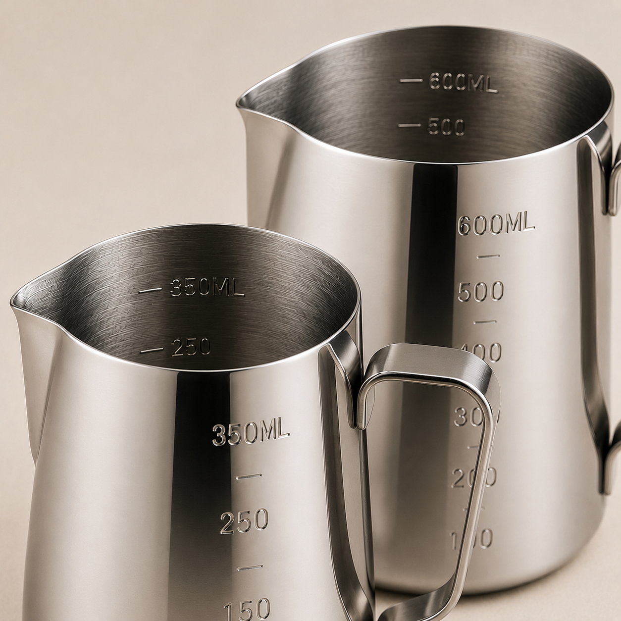 Jarra Barista Milano em Inox com Medidor
